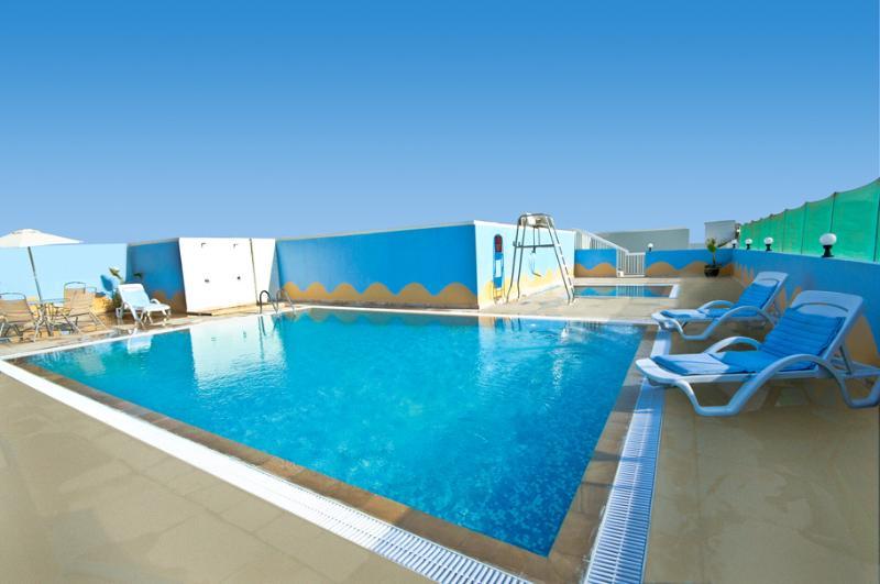 Golden Square Hotel Apartments Dubai Exterior foto