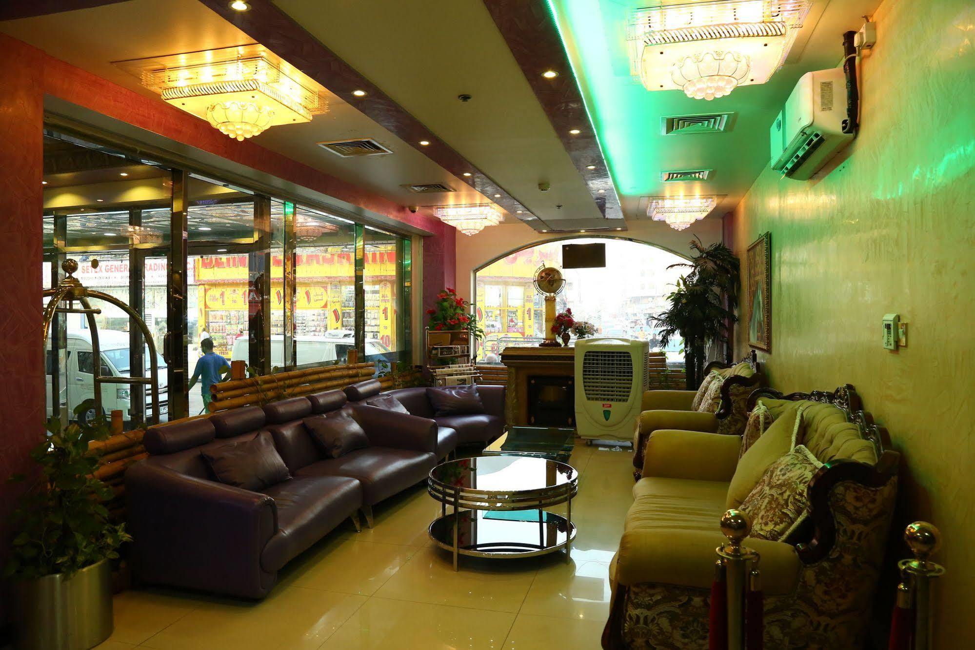 Golden Square Hotel Apartments Dubai Exterior foto