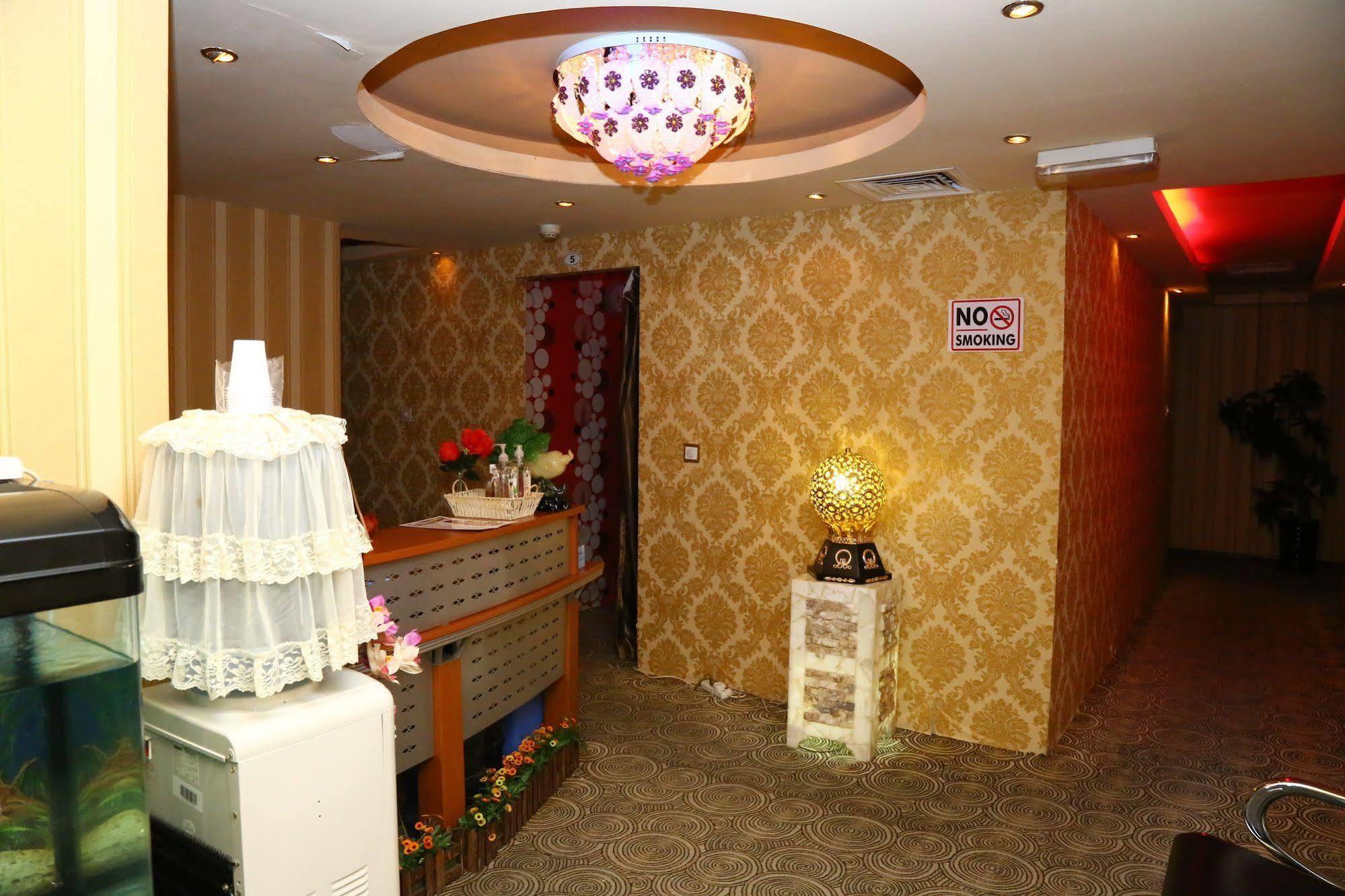 Golden Square Hotel Apartments Dubai Exterior foto