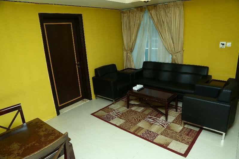 Golden Square Hotel Apartments Dubai Exterior foto